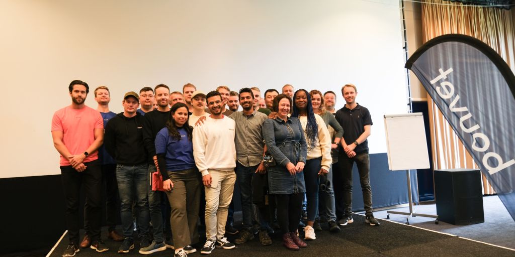 Slik gikk det da vi hadde vårt første hackathon i Generativ AI 